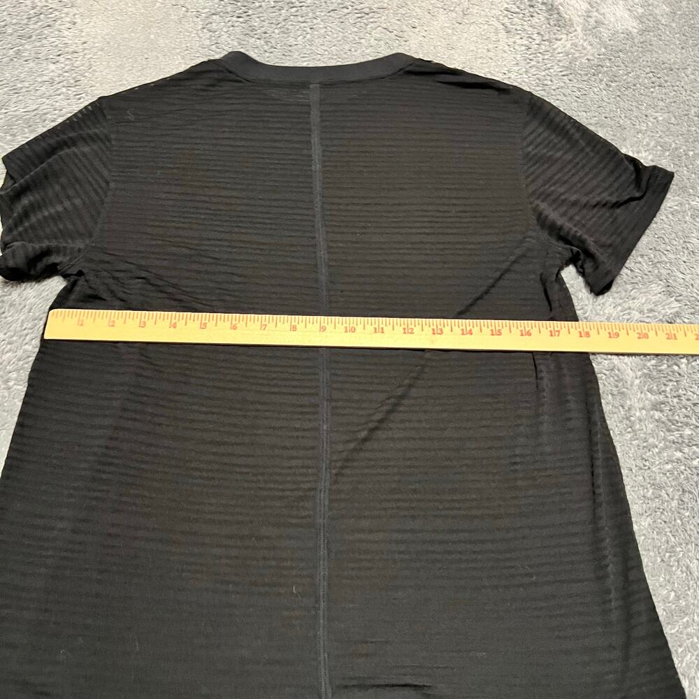 lululemon athletica Black Short Sleeve Ribbed Tee - Picture 4 of 5